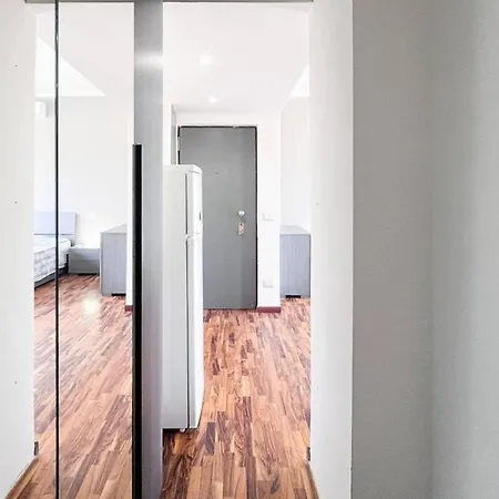 Apartment Certosa District 3